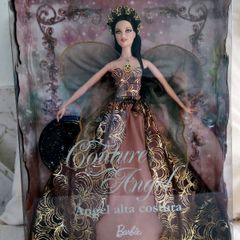 Roupas artesanais de alta costura para sua barbie