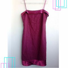vestido cor bordô