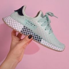 Adidas deerupt noir et sale blanche