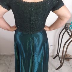 conjunto de saia e blusa de renda para casamento