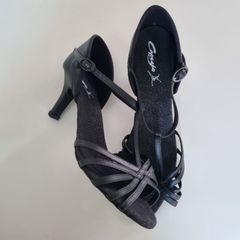 Sandália de tiras - Capezio - CJ05