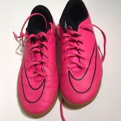 chuteira mercurial feminina