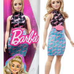 Boneca Barbie Fashionistas Plus Size Moderna Cabelo Rosa - Roupa