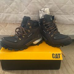 Bota Caterpillar Impermeável Couro | Bota Feminina Cater Nunca Usado  74584460 | enjoei