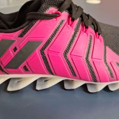 Adidas springblade outlet rosa e cinza