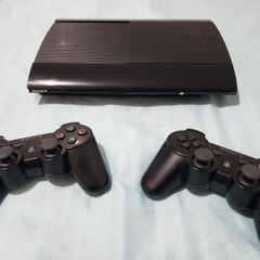 Ps3 Super Slim Desbloqueado No Hen 232gb com 2 Controles