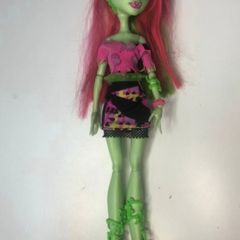 Boneca Ever After High Madeline Hatter Praia Encantada Mattel Monster