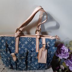 Bolsa Feminina Vintage em Jeans Monograma Louis Vuitton, Bolsa de mão  Feminina Louis Vuitton Usado 87421755