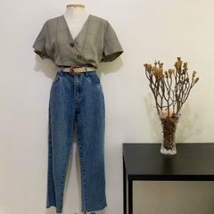 Calça Wide Leg Jeans com Barra Larga e Fenda Azul