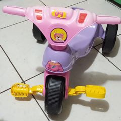 Triciclo Infantil Cachorrinho com Empurrador Xalingo - xalingo