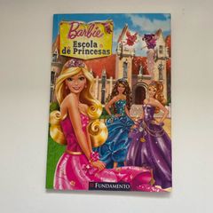 Boneca Barbie - Escola de Princesas - Desapegos de Roupas quase novas ou  nunca usadas para bebês, crianças e mamães. 236060