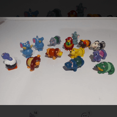 brinquedo antigo, dezenas de brinquedos kinder-ovo e ca