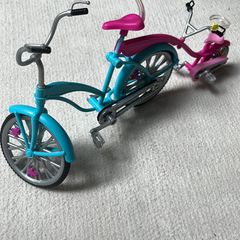 Mattel - Bicicleta Barbie com Cesta de Flores