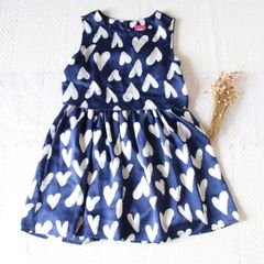 Vestido Azul Marinho com Joaninhas