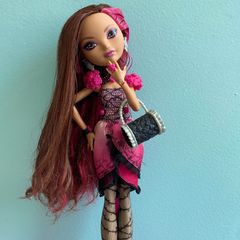 EVER AFTER HIGH DIA LEGADO BRIAR BEAUTY REBEL no Shoptime