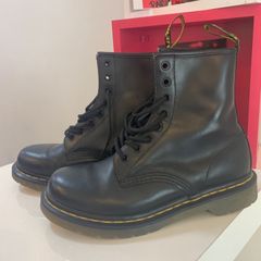 Botas Femininas - Novas e Usadas em Promoção