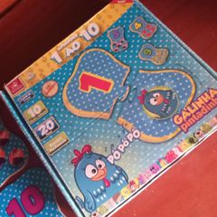2 Jogos Galinha Pintadinha ( Cores e Sombra) | Brinquedo para Bebês  Nacional Usado 30775251 | enjoei