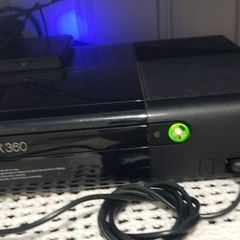 Xbox 360 Super Slim Desbloqueado | Comprar Novos & Usados | Enjoei