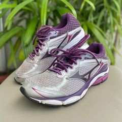 Tênis mizuno wave top ultima 8