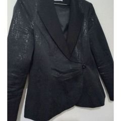 Blazer Feminino Preto com botões