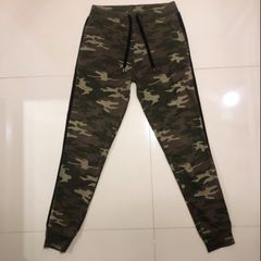 Calça moletom best sale nike camuflada