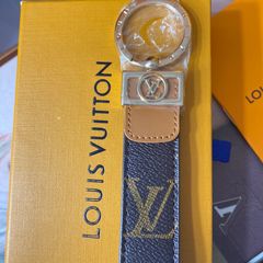 Chaveiro Louis Vuitton Insolence Monograma Original - BISJ12