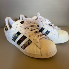 Tenis adidas best sale feminino superstar colorido