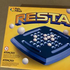 Jogo Da Vida De Hasbro Com a Escolha Da Carreira De Ir Para a Faculdade Ou  Não Imagem Editorial - Imagem de retro, vida: 172415495