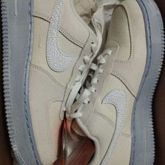 Nike pantheos hot sale caramelo