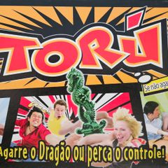 Antigo jogo - TORÚ da Hasbro, agarre o Dragão ou perca o controle