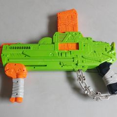 nerf, arma de brinquedo focado no público infantil (não machuca