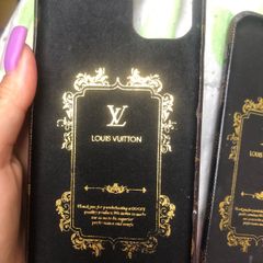 Capinha Iphone 12 Pro Max com Alça Removível Canvas Louis Vuitton, Capinha  Louis Vuitton Nunca Usado 81818991
