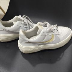 Tênis Nike Air Force 1 Plataform Feminino