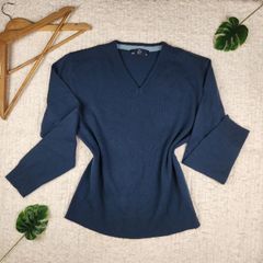 Blusa Tricot Azul Marinho Ombro de Fora Italiana