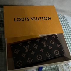 Porta Cartões Louis Vuitton Preto Clássico, Carteira Feminina Louis Vuitton  Nunca Usado 90520759