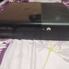 Xbox 360 Bloqueado Na Caixa sem Jogos, Console de Videogame Microsoft  Usado 93253732