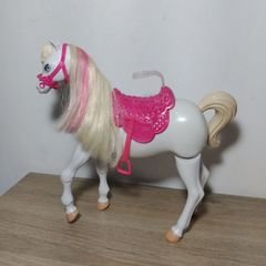 Mattel - Boneca Barbie e Cavalo