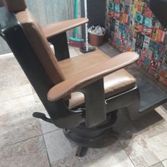 Cadeira De Barbeiro Unicos Fabricantes Antiga Caminamile