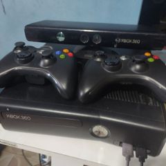 Xbox 360 Desbloqueado Completo 2 Controles - Funcionando 100% - Desconto no  Preço