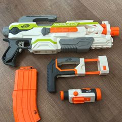 Conjunto de Armas Nerf, Brinquedo Nerf Usado 67857213