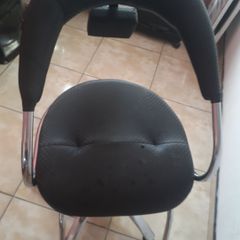 Cadeira para barbeiro usada. - Beleza e saúde - Torrões, Recife