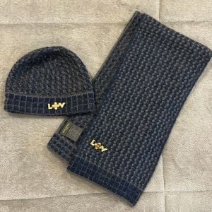 iryna ebd573?action_source=69994&ref=home_home&rsp=1&rspix=1