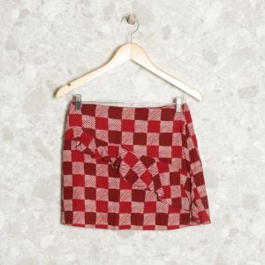 enjoei pro?action_source=62076&q=amaro&ref=home_enjoei_pro&refid=undefined&rsp=1&rspix=1&sls=super%2Cgood&spt=very_high%2Chigh%2Cmedium