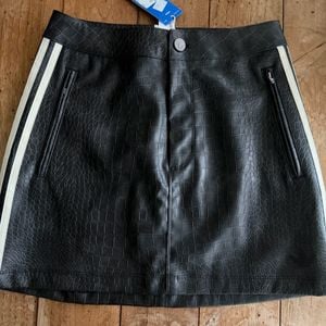 marcella e26e62?action_source=69994&ref=home_home&rsp=1&rspix=1