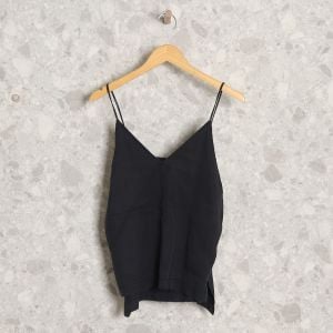 enjoei pro?action_source=74746&d=feminino&dg=30&ref=home_home&rsp=1&rspix=1&s=feminino roupas blusas&spt=very_high%2Chigh%2Cmedium%2Clow