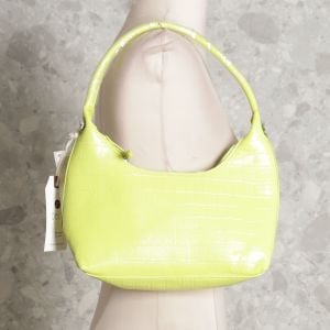 enjoei pro?action_source=62077&dg=20&q=bolsa+de+ombro&ref=home_enjoei_pro&rsp=1&rspix=1