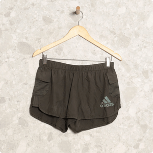 enjoei pro?action_source=67189&b=adidas&dg=10&dl=60&ref=home_home&rsp=1&rspix=1