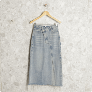 enjoei pro?action_source=76066&d=feminino&dg=10&dl=50&ref=home_home&rsp=1&rspix=1&s=feminino roupas saias&spt=very_high%2Chigh%2Cmedium