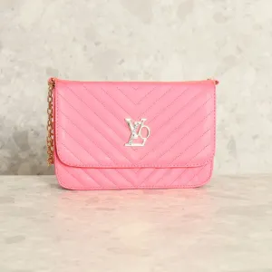 enjoei pro?4=&action_source=67783&d=feminino&ref=home_home&rsp=1&rspix=1&s=feminino bolsas ombro