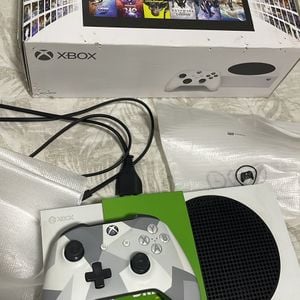 xbox series s 511gb 118320096?action_source=56597&ref=home_home&rsp=1&rspix=1